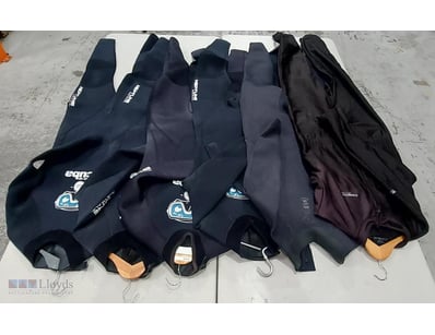 Lot of 6 wetsuits for water sports enthusiasts. 5x...