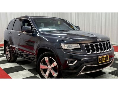 <b>2013 Jeep Grand Cherokee WK Limited - Black - 2...