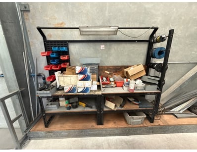 MOSTLY UNRESERVED Machining Engineering Warehou... - Lot 210