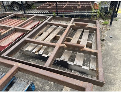 BRISBANE Earthmoving Hire Company Business Closu... - Lot 87