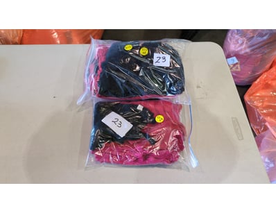 Assorted Girls Medium Singlets - Qty 33

Sold as L...