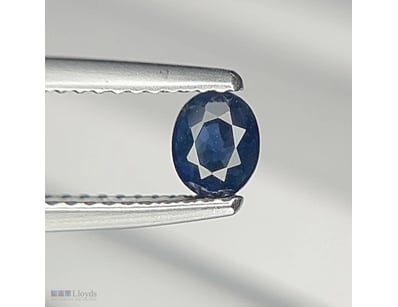 CERTIFIED 0.52CT NATURAL DEEP BLUE SAPPHIRE (CORUN...