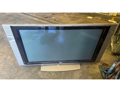LG 50PX4RA 50-inch plasma television, model 50PX4R...