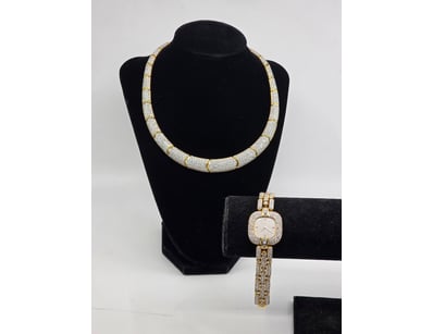 18CT YELLOW GOLD AND WHITE GOLD NECKLET WITH MATCH...