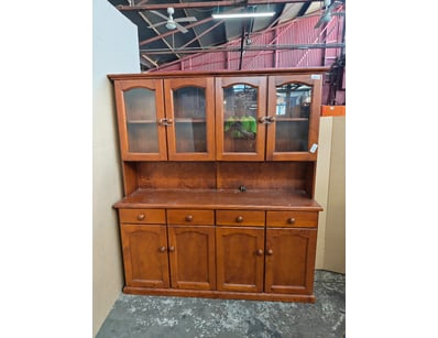 Buffet, timber style buffet 

162cmW 42cmD 184cm...