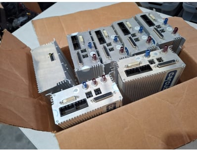 UNRESERVED Trimble Equipment & Accessories Wareh... - Lot 65