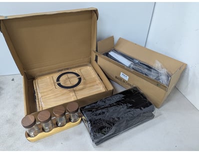Unclaimed Freight (GCA1007) - Lot 661