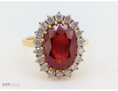 18CT YELLOW GOLD RUBY AND DIAMOND RING

18Ct Yello...