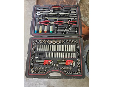 JackAutomotive Tool Kit, ToolPRO

Note: Some parts...