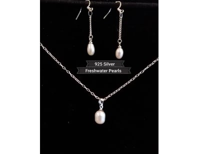 UNRESERVED Affordable Jewellery (A990) - Lot 4518