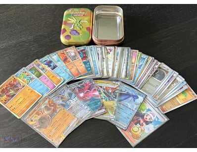 50 FOIL CARDS INCLUDING FULL ART, EX & HOLOS



Si...