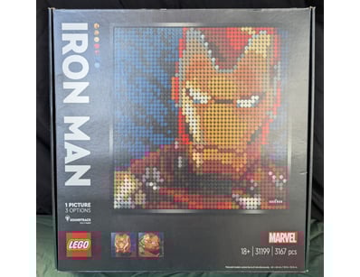 **UNRESERVED** LIFETIME COLLECTION OF LEGO PART... - Lot 156