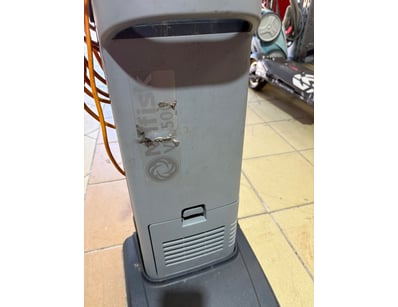 Nilfisk Floor Cleaner
Used commercial floor clean...