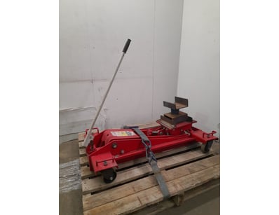 UNRESERVED Logistics Company Workshop Clearance - Lot 4