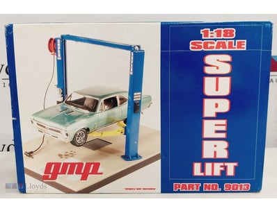 GMP 1:18 SCALE SUPER LIFT GARAGE ACCESSORY FOR DIE...