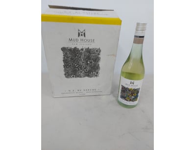 Land of the Lost Liquor - Lot 107