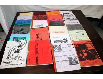 Pinballs, Arcades & Amusements (A1001) - Lot 312