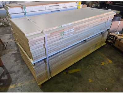 22x Timber Doors
Dimensions : 720mm -870mmD x 204...
