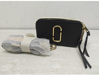 Sport, Leisure & Lifestyle (SAA999) - Lot 4005