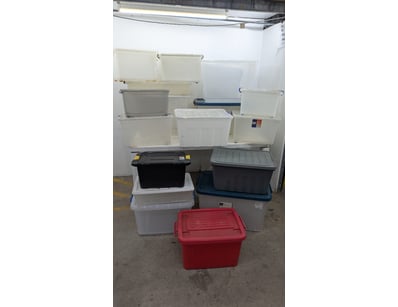 Comprehensive collection of plastic storage contai...