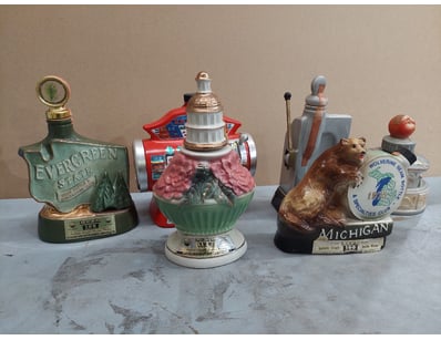 Mancave & Memorabilia (A1007) - Lot 2400
