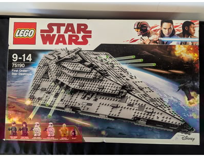 **UNRESERVED** COOKIE'S LIFETIME COLLECTION OF ... - Lot 182