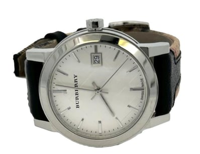 Luxury Pawnbroker Christmas Sale PART 2 (A984) - Lot 425