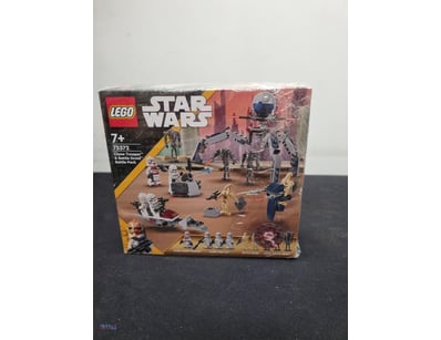 LEGO STAR WARS CLONE TROOPER & BATTLE DROID BATTLE...