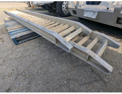 BRISBANE Earthmoving Hire Company Business Closu... - Lot 89