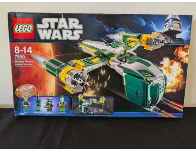 UNRESERVED COOKIES LIFETIME COLLECTION OF LEGO ... - Lot 574