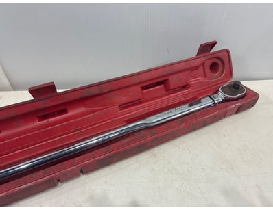 Proto Torque Wrench in case 

Sold as is
Due to th...