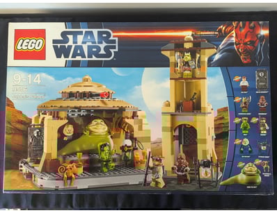 **UNRESERVED** COOKIE'S LIFETIME COLLECTION OF ... - Lot 211