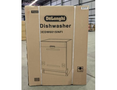 Sporting Gear, Home & Decor (WAA980) - Lot 60