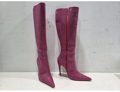 UNRESERVED National Surplus Clearance - Lot 212