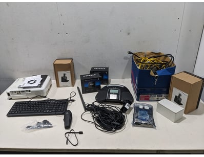 Home Entertainment, Audio & Computers (NSWA982) - Lot 2163