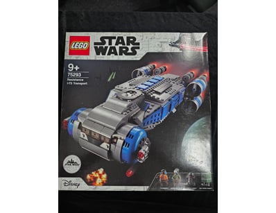 **UNRESERVED** COOKIE'S LIFETIME COLLECTION OF ... - Lot 511