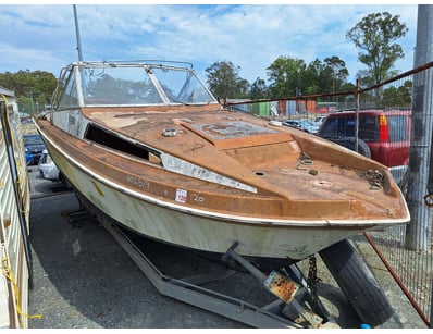 City of Gold Coast Abandoned Vehicles (ON4363) - Lot 120