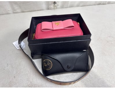 Antiques, Vintage & Interior Treasures  (A1005) - Lot 816