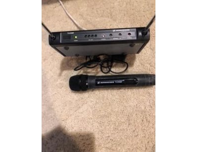 Gadgets, Music & Pastimes (A1005) - Lot 1505