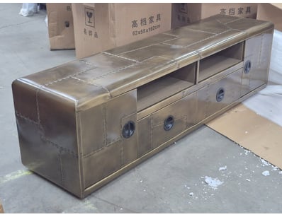 House & Homewares (A91001) - Lot 2122