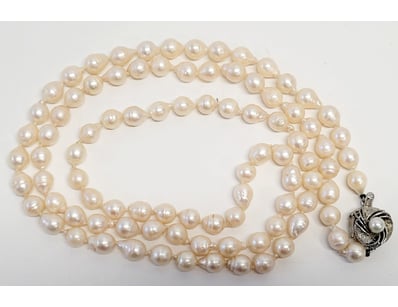 UNRESERVED Affordable Jewellery Valentines Spec... - Lot 603