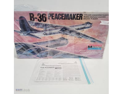 MONOGRAM B-36 PEACEMAKER 1/72 SCALE UNASSEMBLED PL...