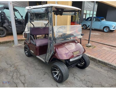 <b>2004 Ez-go Txt Electric Golf Cart - Maroon - 2-...