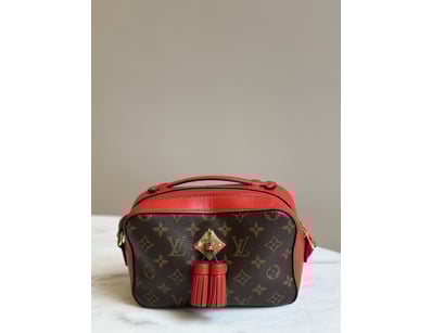 Designer Vault (A1004) - Lot 308