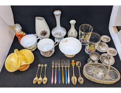 The Curio Collection (A984) - Lot 3501