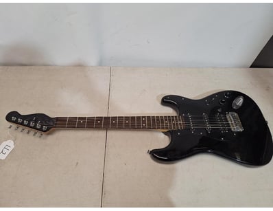 Gadgets, Music & Pastimes (A982) - Lot 2660