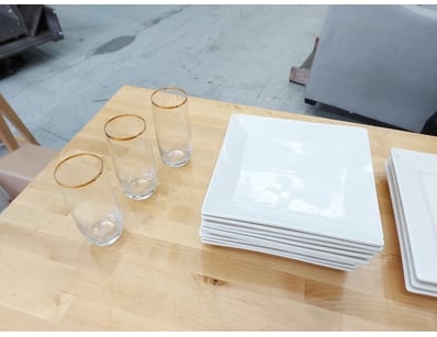 Assorted lot of white square dinner plates and gla...