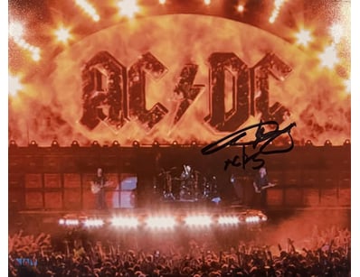 ACDC'S ANGUS YOUNG SIGNED PHOTO 

Angus Young Pers...