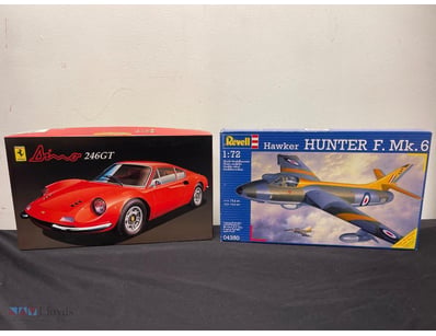 VINTAGE PLASTIC MODEL KIT COLLECTION - FERRARI DIN...