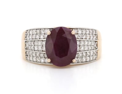 Affordable Jewellery Market (A1006) - Lot 551